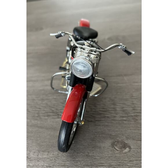 Vintage Franklin Mint 1957 Harley Davidson XL- Sportster. 1:10 Scale - Picture 3 of 4